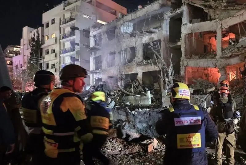 عراد در آتش