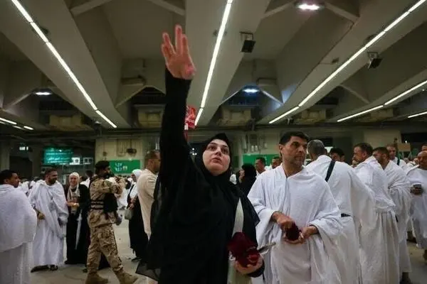 ویدئوی پربازدید از یک زن ایرانی در رمی جمرات