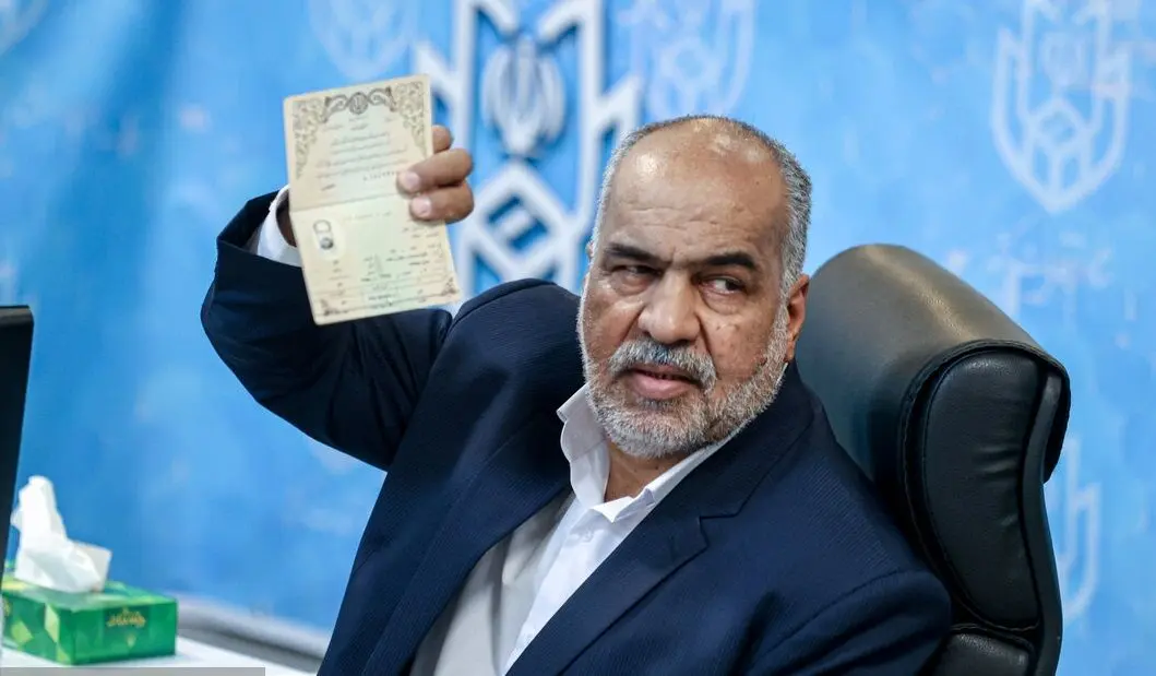  جشن تولد نماینده مجلس با کیک ۱۲ متری جنجالی شد