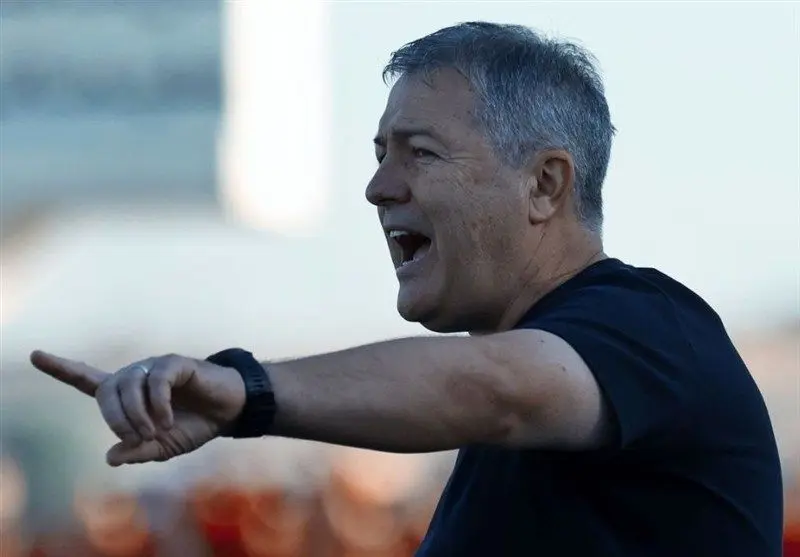 گلایه زیرپوستی دراگان از نحوه بازی تراکتوری‌ها مقابل الشرطه