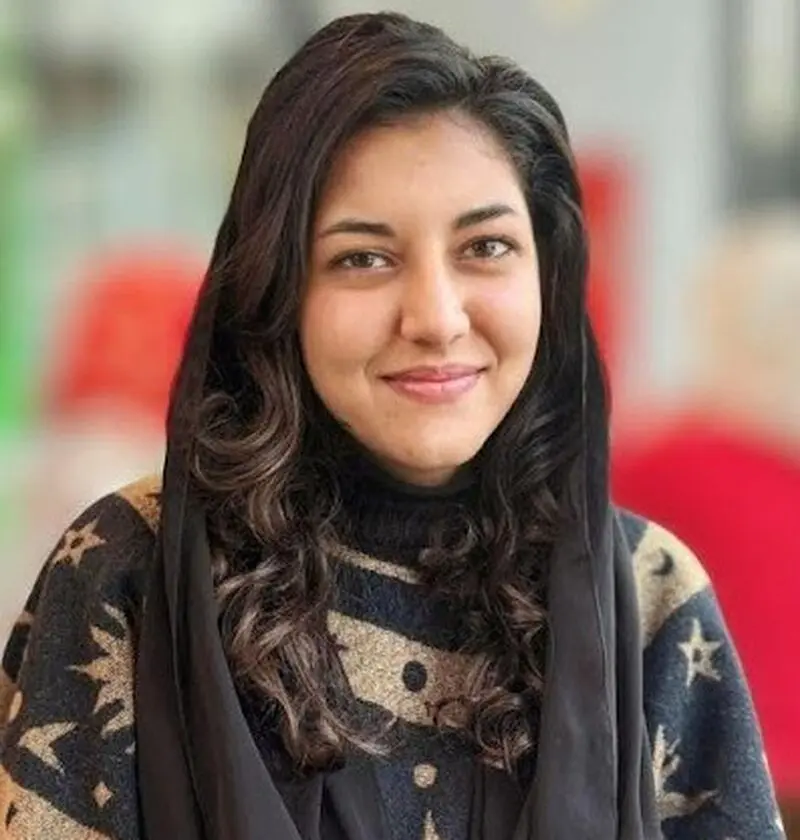 انعم مراد خان