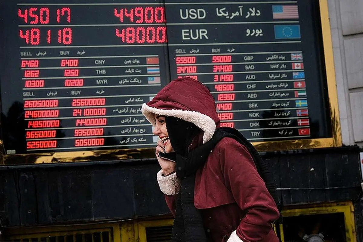 اختلاف قیمت ارز آزاد و دولتی رکورد زد