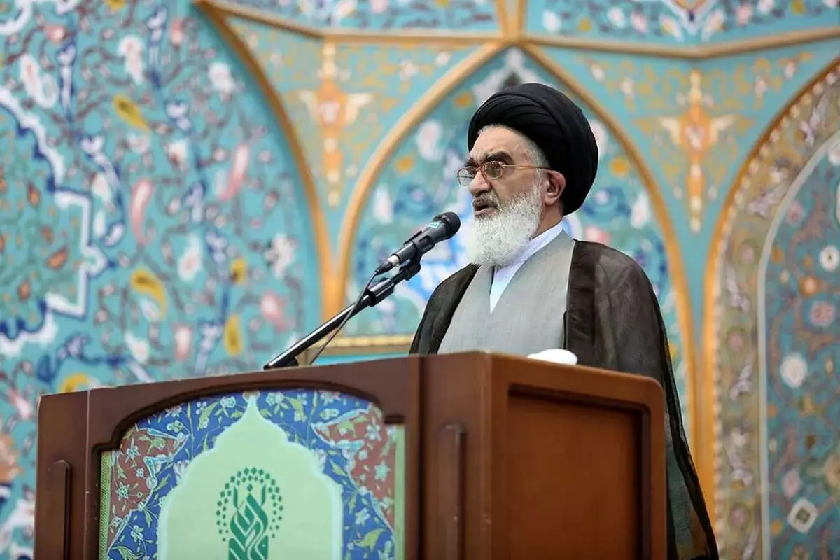 امام جمعه قم: آنچه در روزهای گذشته رخ داد، صلح نبوده بلکه صرفاً توقف موقت جنگ بود