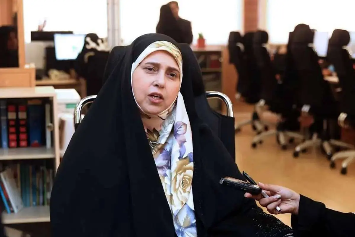 خانمهای مجلس به مسائل حوزه زنان بیشتر نگاه سیاسی دارند تا اجتماعی