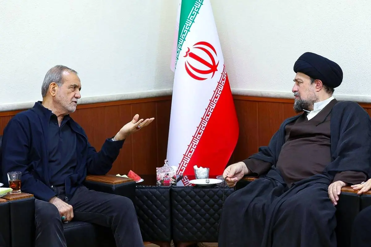 تصاویر؛ دیدار پزشکیان با سیدحسن خمینی 5
