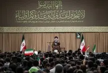 کیهان: روش مواجهه رهبری با دولت‌ها حمایت آشکار و انتقاد غیرآشکار است
