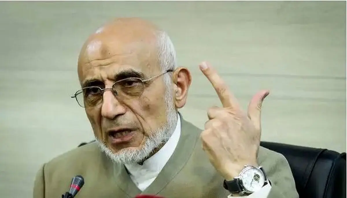 میرسلیم علیه زاکانی: امنیت بیت رهبری را به خطر انداخته