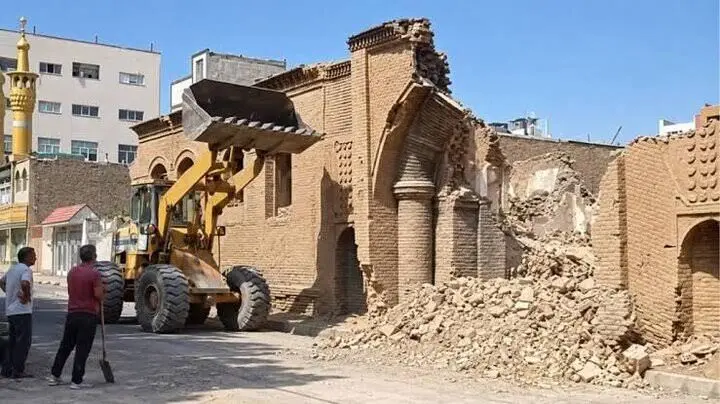 جزئیات جدید از تخریب سردر بنای «تومانیان» سبزوار