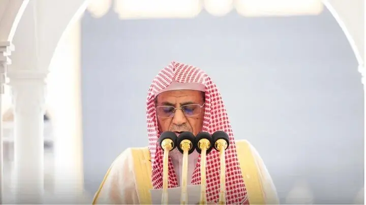 سانسور سخنان خطیب مسجدالحرام درباره غزه جنجال‌برانگیز شد
