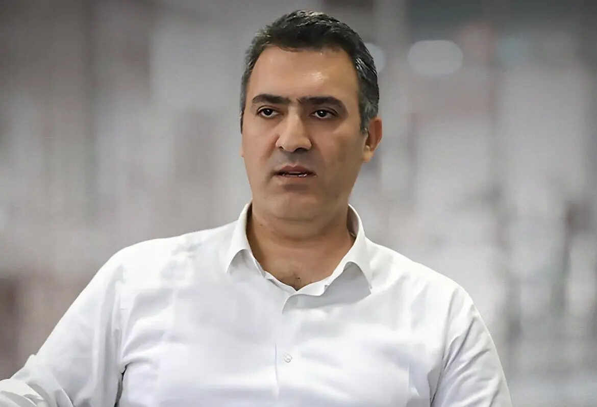 معاون وزیر  ارتباطات: اختلالات بانکی ربطی به اینترنت بین‌الملل ندارد