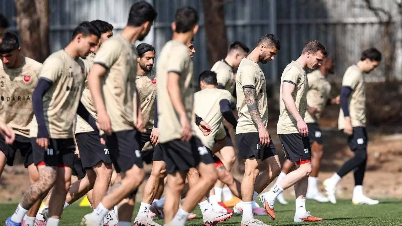 تقویم پرسپولیس، خالی‌تر از همیشه؛ 180 دقیقه، فاصله سرخ‌ها تا پایان سال نحس!