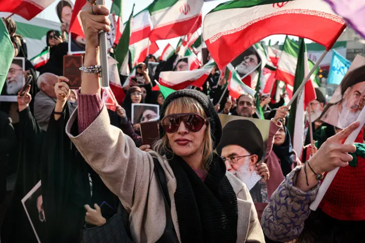 جزئیات راهپیمایی امروز تهرانی‌ها در خیابان انقلاب