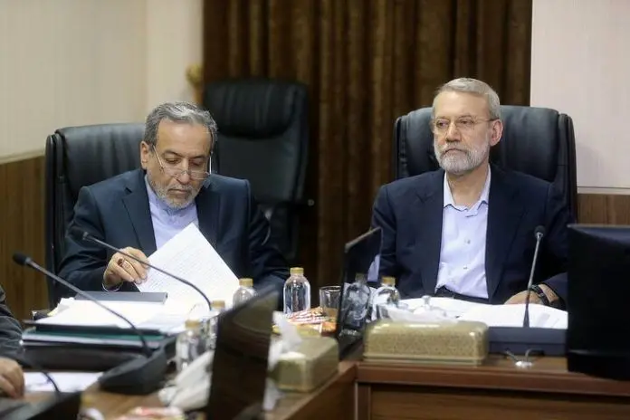 نفوذ و قدرت لاریجانی در مذاکرات بیشتر از عراقچی است