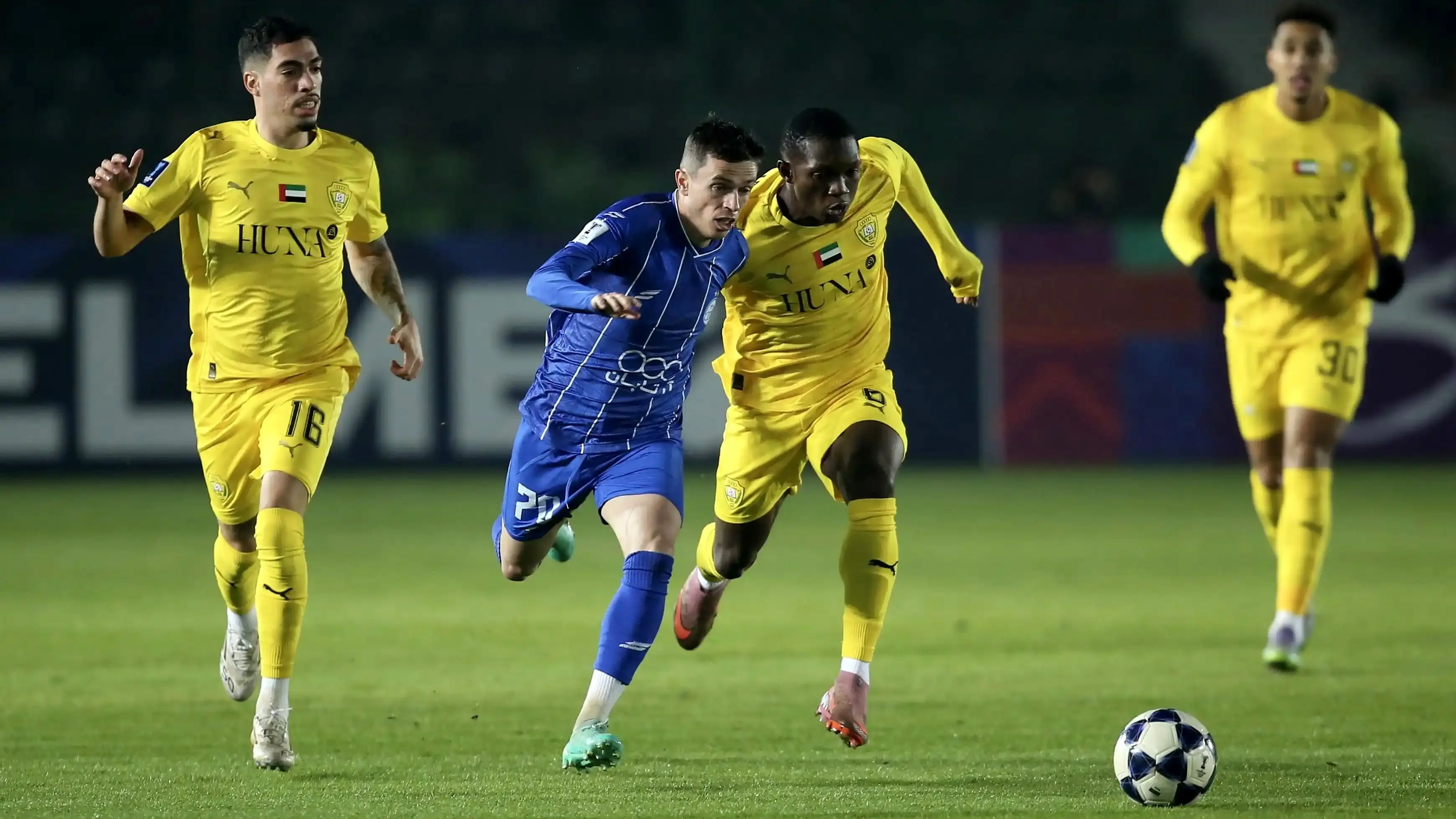 الوصل از «اتوبوس» کشید، استقلال از «بی‌انگیزگی»