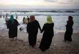 ببینید؛ خوشحالی یک فلسطینی پس از دریافت کمک‌ خودجوش مردم مصر 
