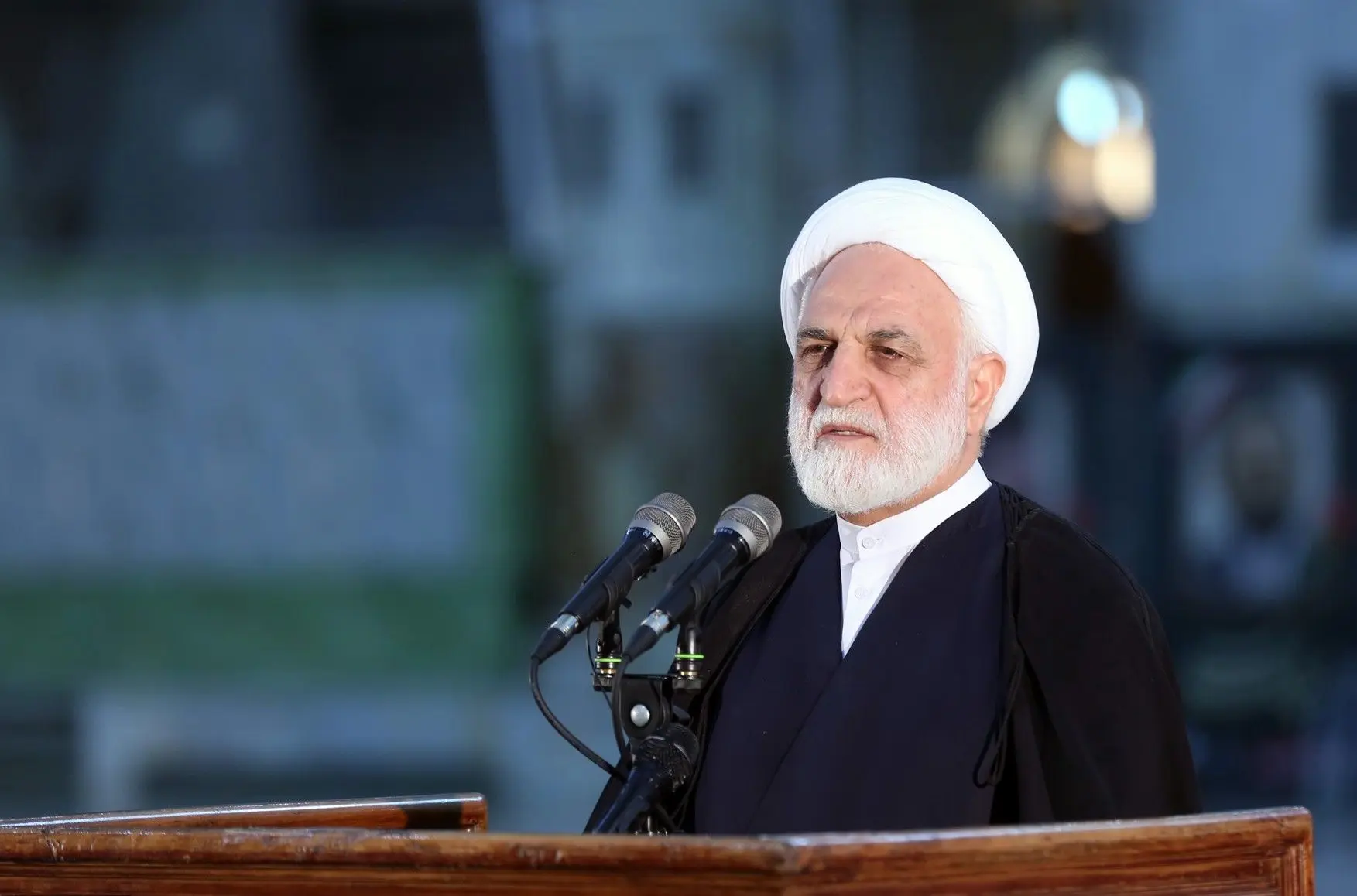  اژه‌ای: آن قلدر می‌گوید با قدرت می‌خواهم صلح ایجاد کنم؛ کدام قدرت؛ کدام صلح؟ 

