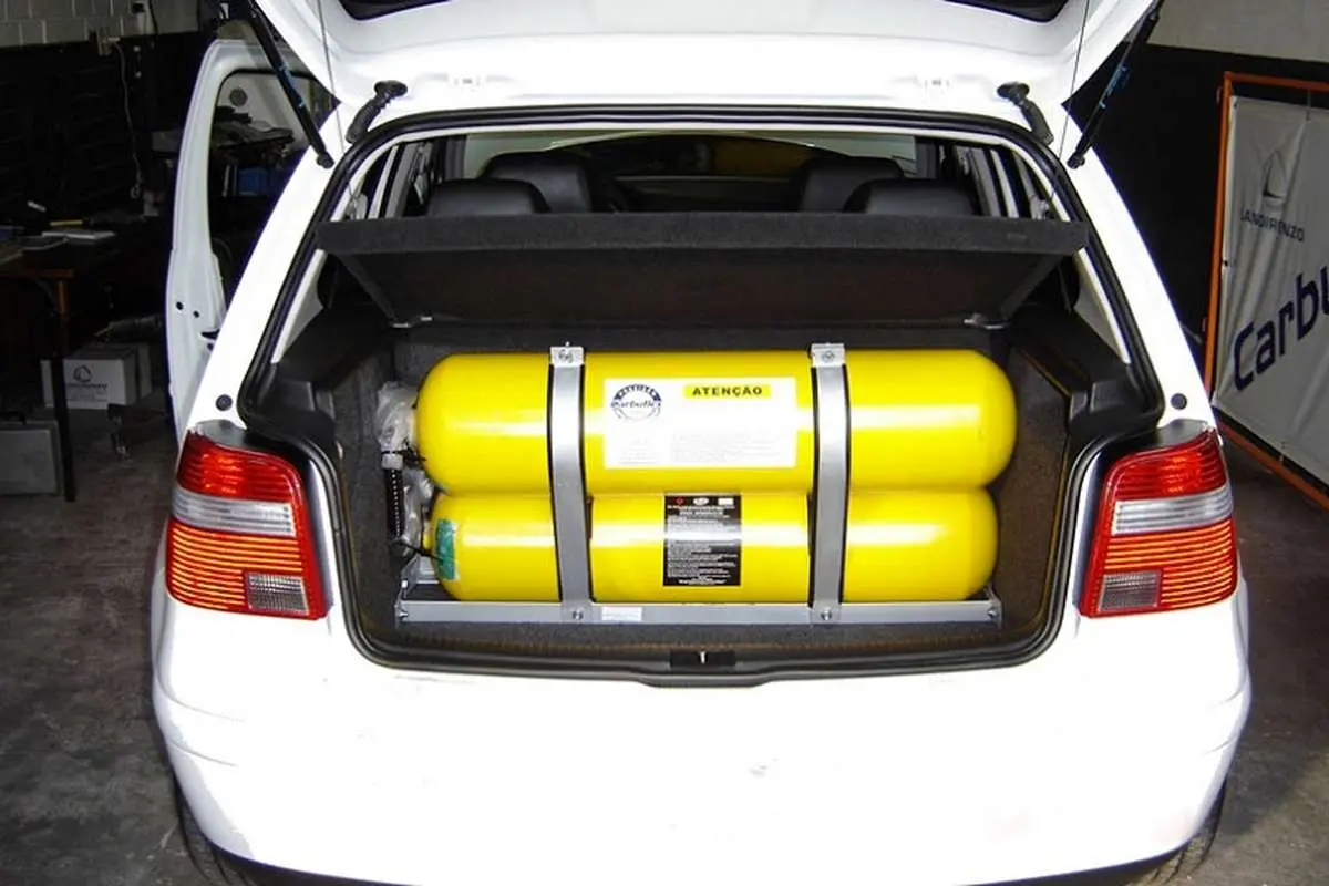 طرح تبدیل خودروهای بنزینی به دوگانه‌سوز آغاز شد