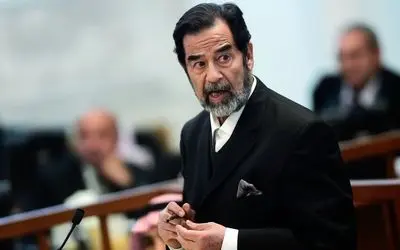 روزی که دیکتاتور مقابل قاضی ایستاد