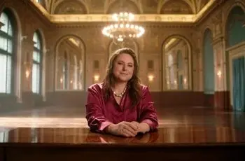 نقد و بررسی مستند «ملکه شطرنج»