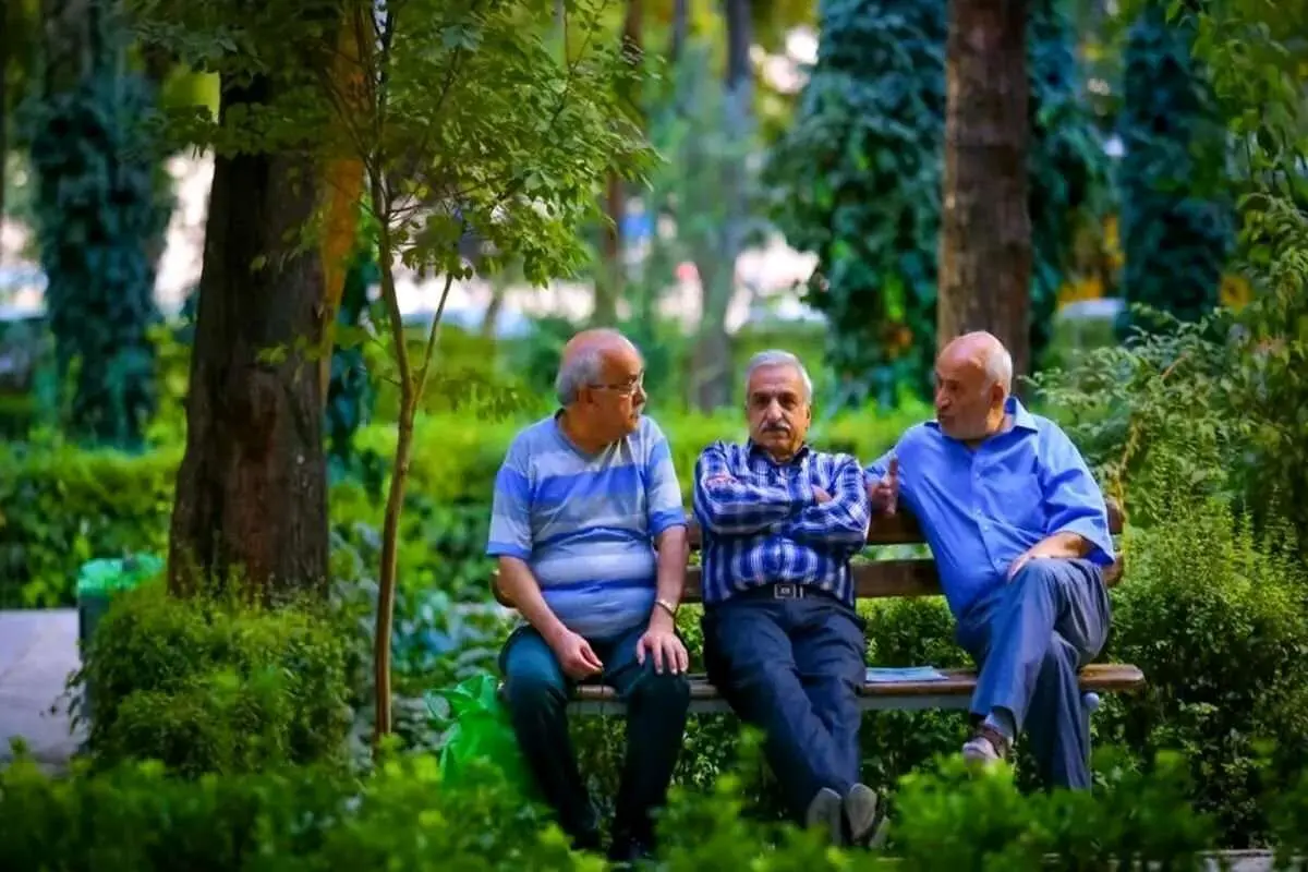ایران سریع‌تر از پیش‌بینی‌ها پیر می‌شود