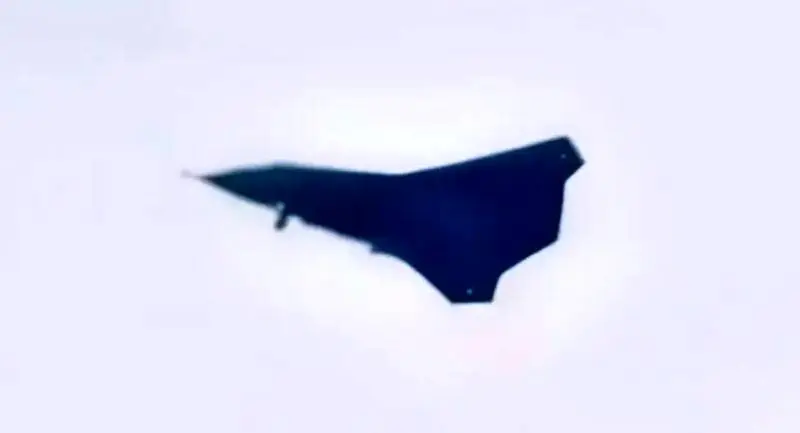 جنگنده 