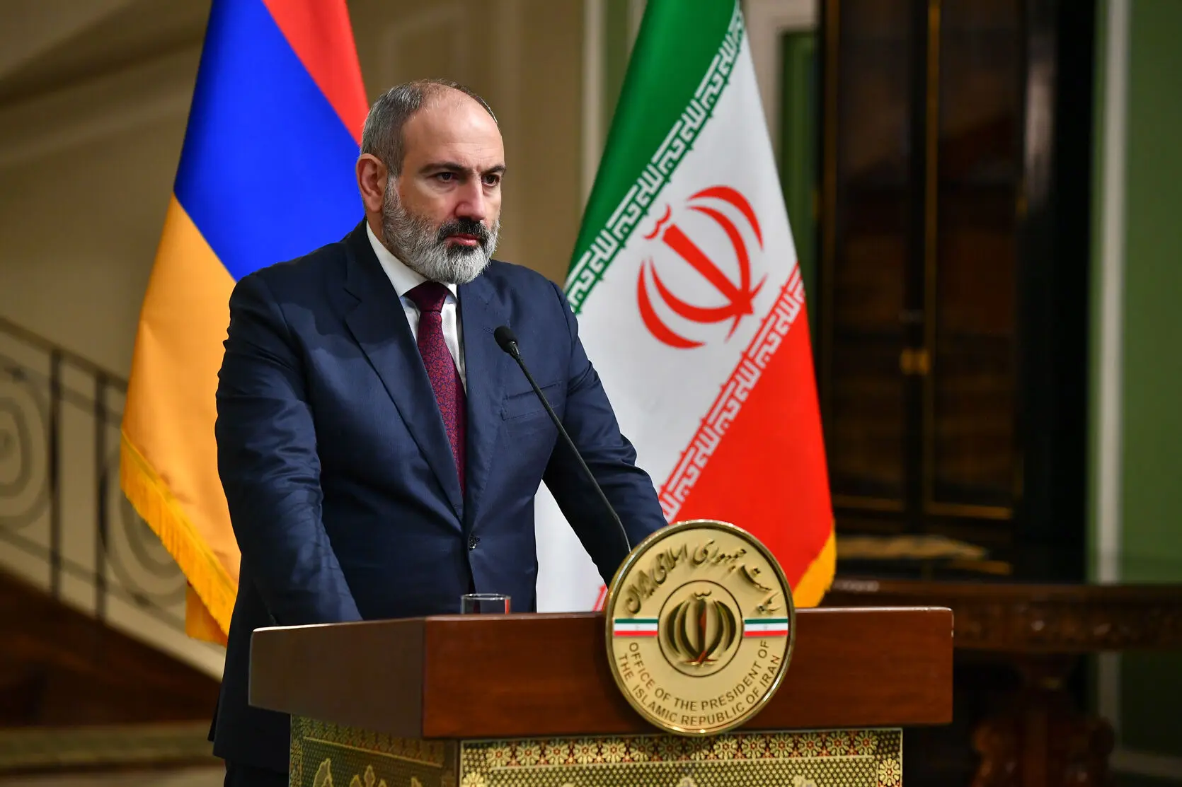 نخست‌وزیر این کشور برای شرکت در مراسم تشییع به ایران سفر می‌کند
