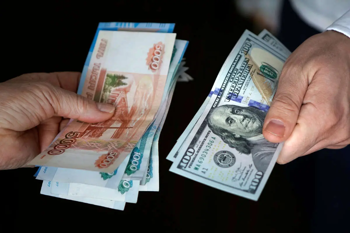 چرا با کاهش نرخ ارز تورم کمتر نشد؟ 