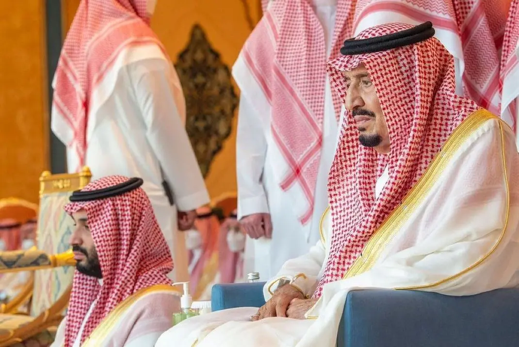 پادشاه عربستان پس از مدت‌ها غیبت آفتابی شد