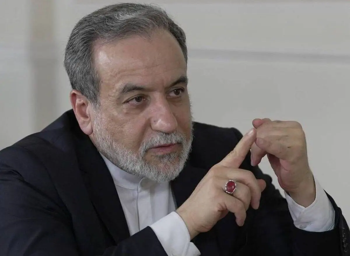 تمجید رسانه‌های عربی از احترام عراقچی به استادش 