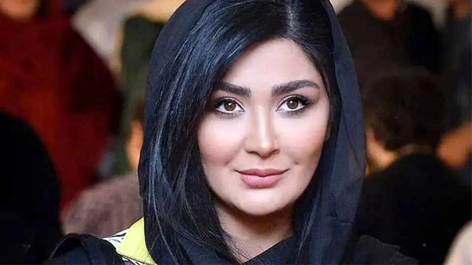 مریم معصومی در کنار کودکان معلول ذهنی