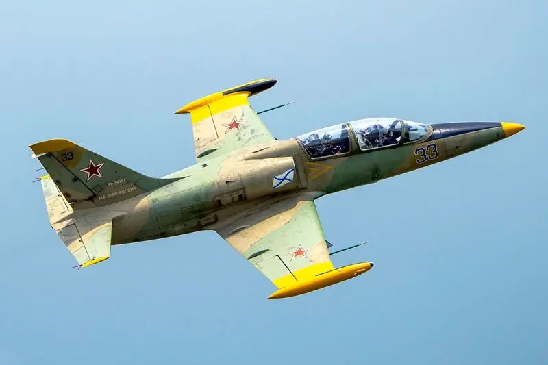 جنگنده یاک ۱۳۰