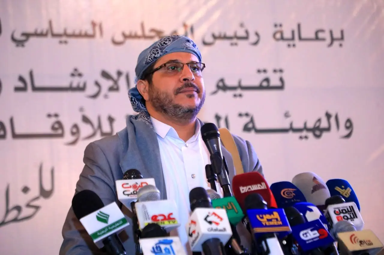 الحوثی: هنگام عزیمت به تهران، فرودگاه در محاصره بود 
