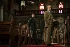 نگاهی به فیلم سینمایی «بیدار شو مرده»/ اثر معمایی مدرن با اجرای کاریزماتیک