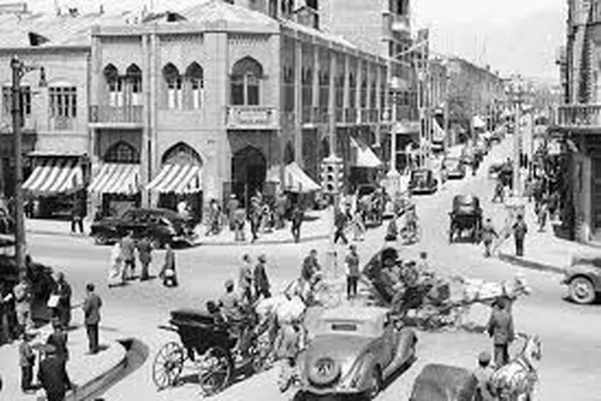 تصویر؛ کوچه‌ای در تهران، سال ۱۳۵۵ 