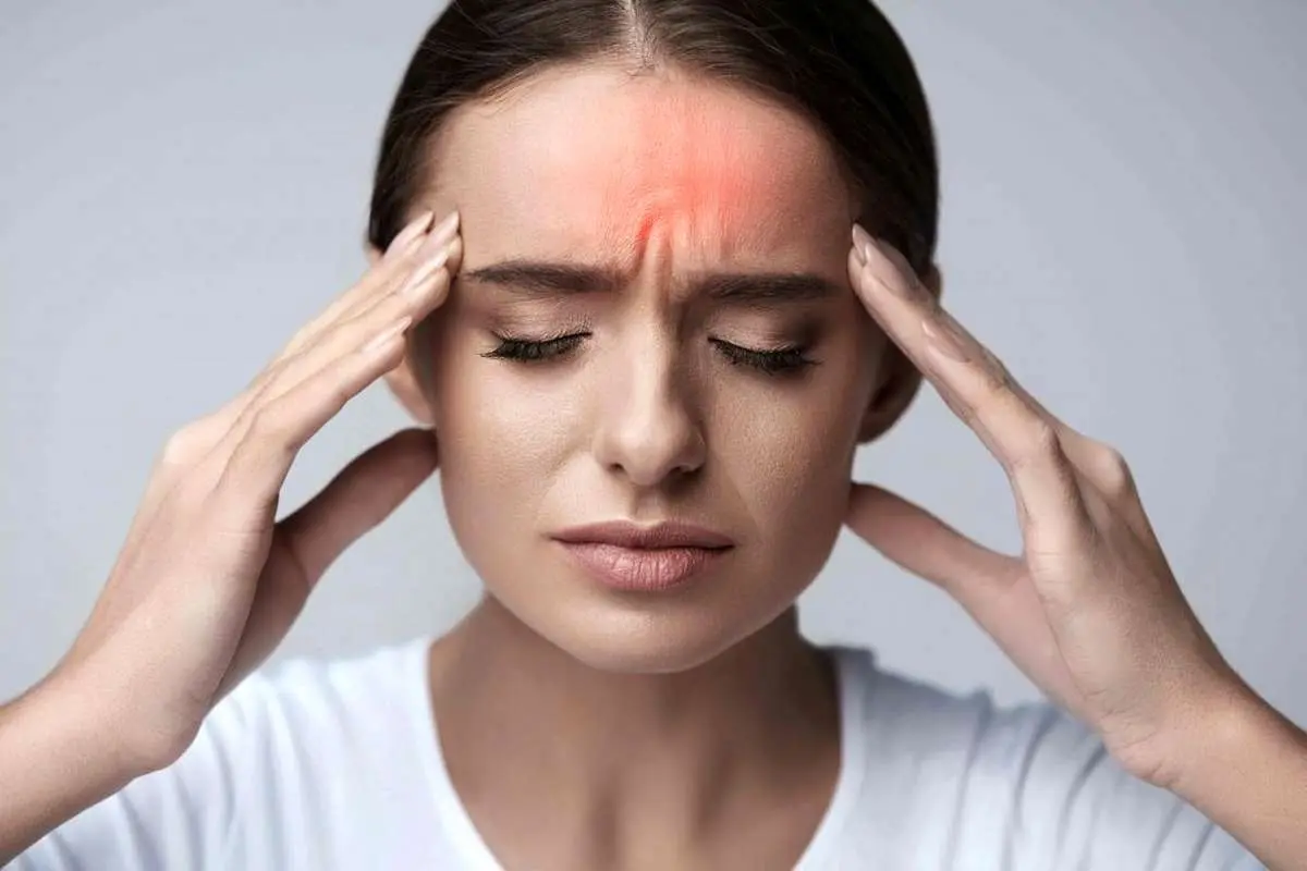 میگرن دارید؟ شاید کوکاکولا و سیب‌زمینی سرخ‌کرده راه نجات‌تان باشد!