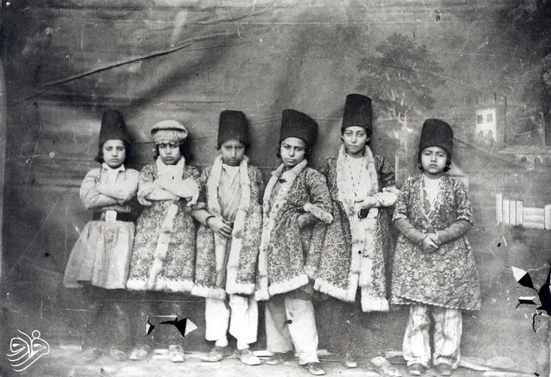 بچه پولدارهای قاجاری