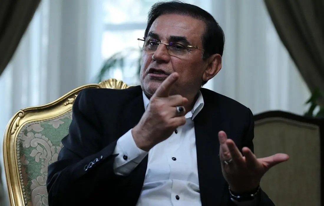 رفتار احمدی‌نژاد با وزرا در شأن آن‌ها نبود، او خوی دیکتاتوری داشت