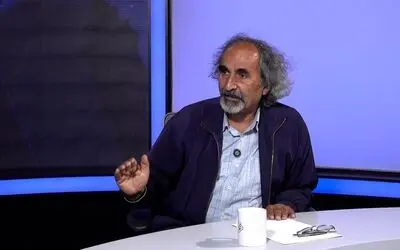 آموزش پولی امکان زایش و بقای نابغه‌ها را می‌کشد / جامعه در شرایط جنگی نیازمند گفت‌وگو است، نه استیضاح بی‌حاصل وزرا / هیچ کس نمی‌گوید چگونه در شرایط جنگی زندگی کنید 