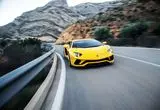 ببینید؛ لامبورگینی لوکس با سرعت زیاد به گاردریل کوبید