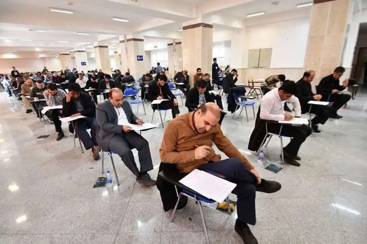   کیهان: چرا اجازه نمی دهید طلاب و روحانیون وارد آموزش و پرورش شوند؟