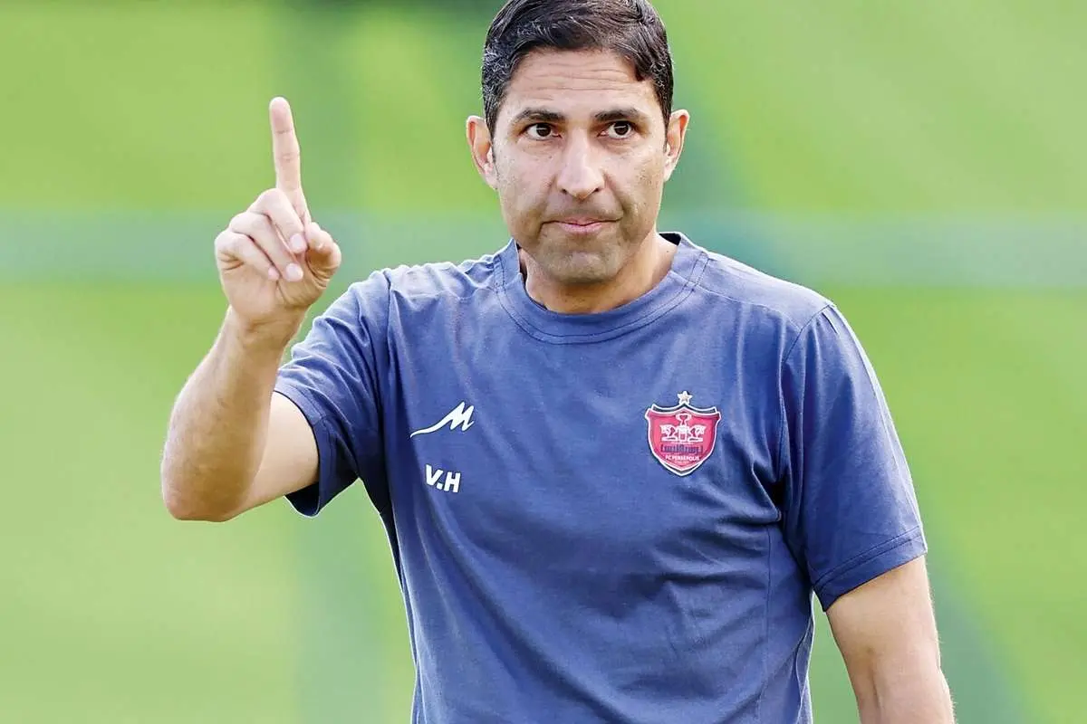 مالکان پرسپولیس به دنبال سرمربی نامدار خارجی