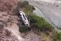 مرگ ۳۷ نفر در پی سقوط اتوبوس به دره در پرو