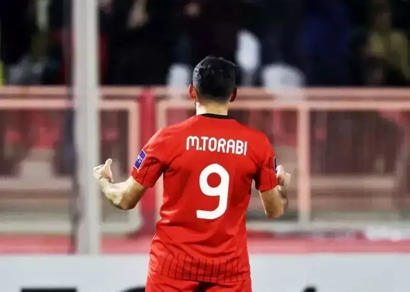 بازی حذفی تراکتور-پرسپولیس در ورزشگاه یادگار تبریز