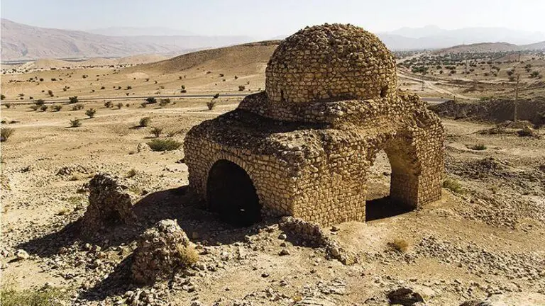 ماجرای دزدی ستون‌های آتشکده ساسانی