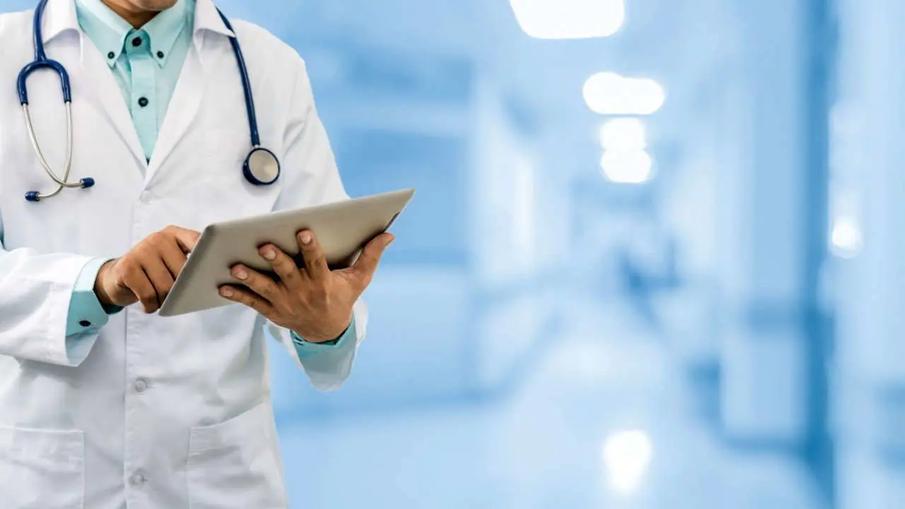 مجلس در جست و جوی ۳۰ هزار پزشک عمومی گمشده ایرانی
