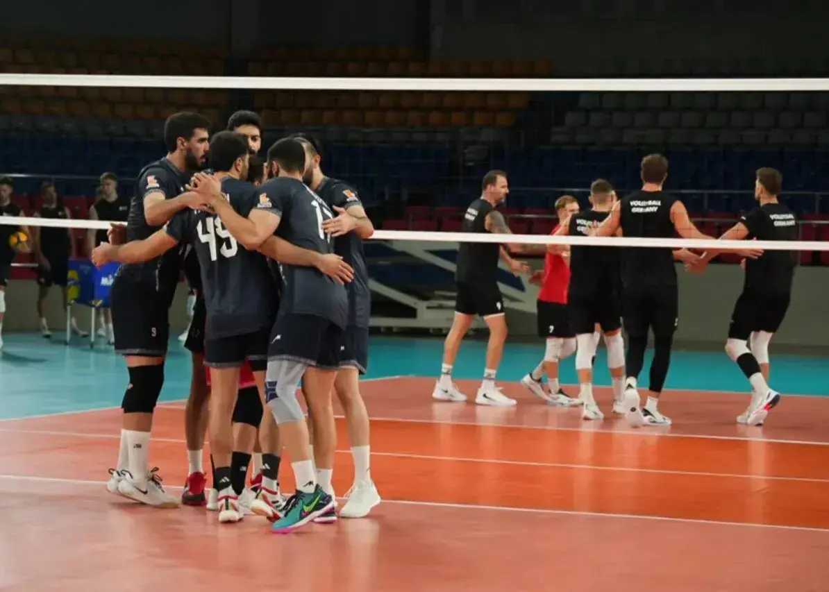 ایران ٣- ۲ آلمان / خط و نشان والیبال ایران با شکست ژرمن‌ها