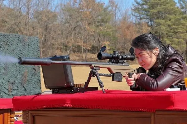  تصاویر؛ کیم جونگ اون و دخترش تک‌تیرانداز شدند