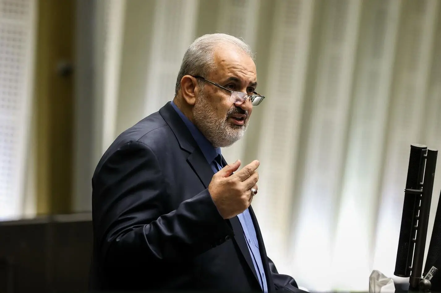 رمز‌گشایی از «اسب زین‌شده»: مخازن خالی و صنایع خاموش!