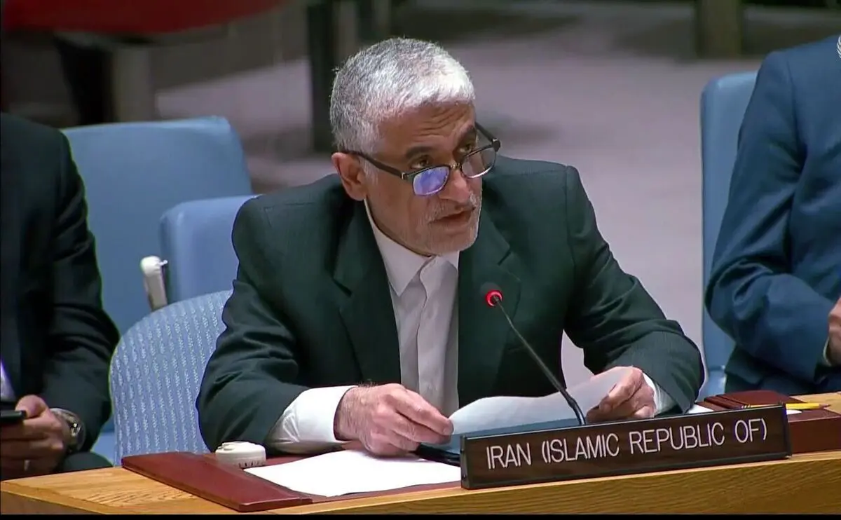 تهران هرگز در برابر تهدید یا اجبار تسلیم نخواهد شد
