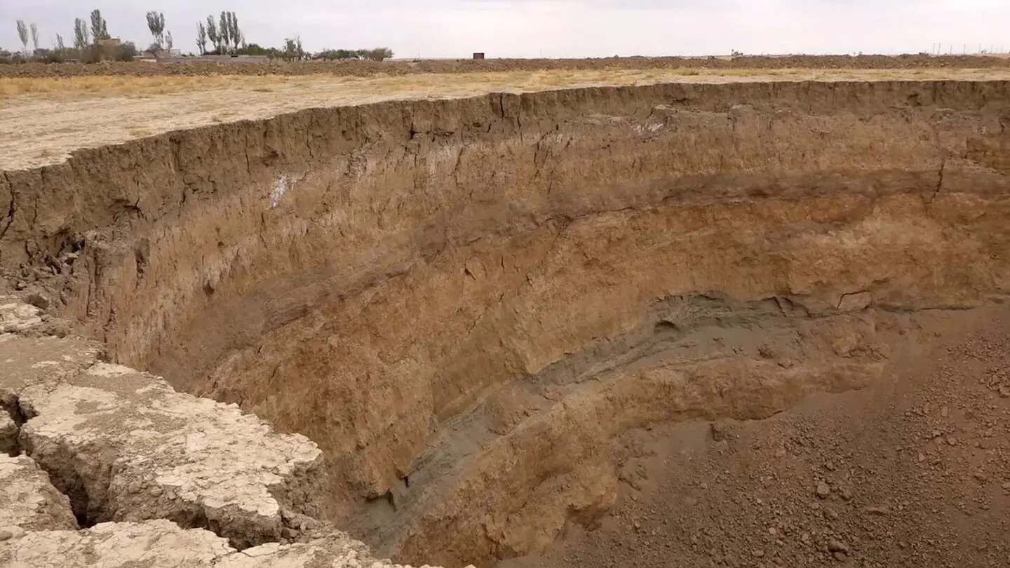  ‌زمین زیر پای البرز در حال فرو رفتن است 